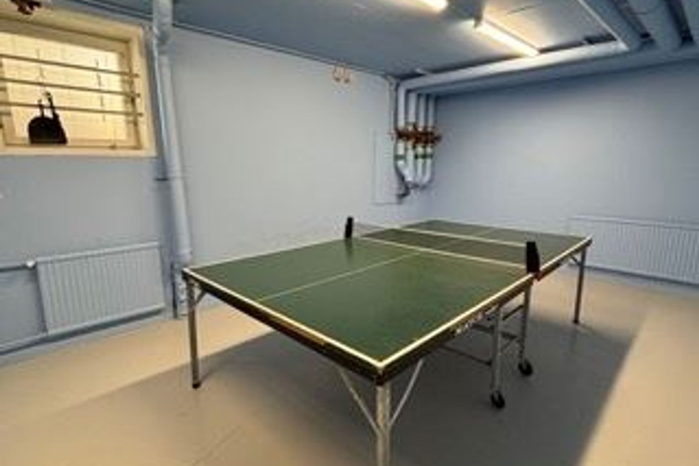 Pingisrummet i föreningen.