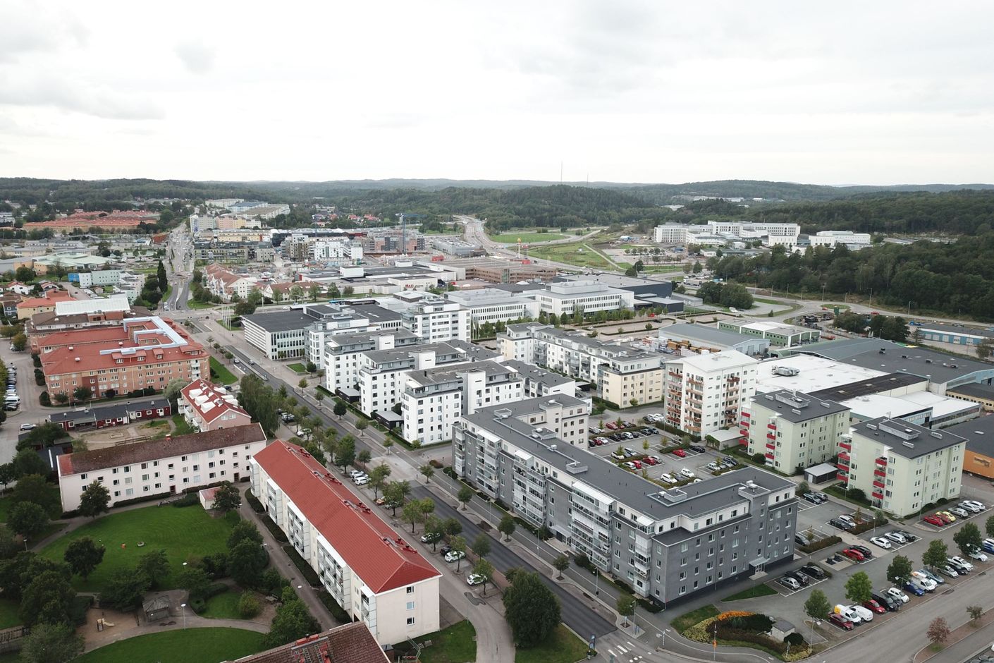 Lugnt område bara minuters promenad från allt man kan tänkas behöva.