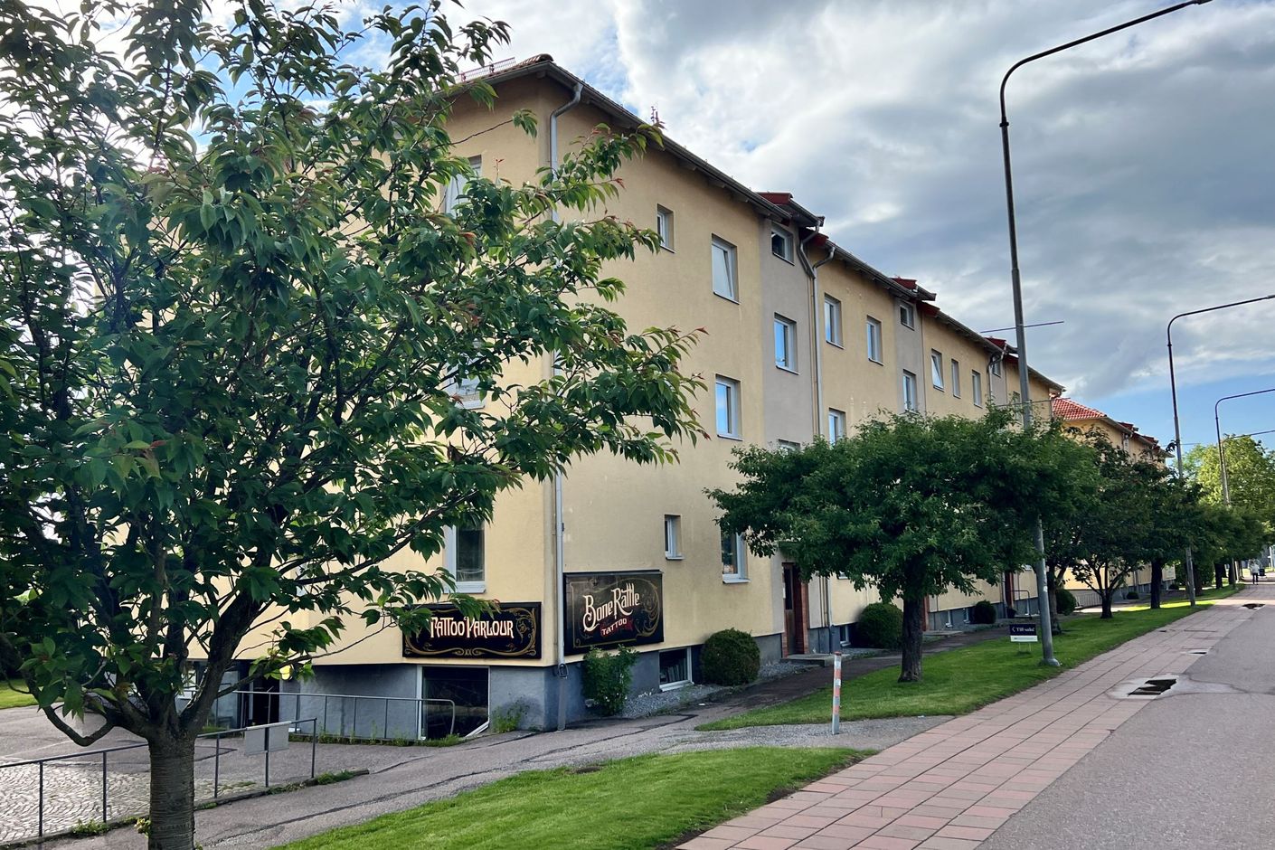 Välkomna till centrala Uddevallavägen.
