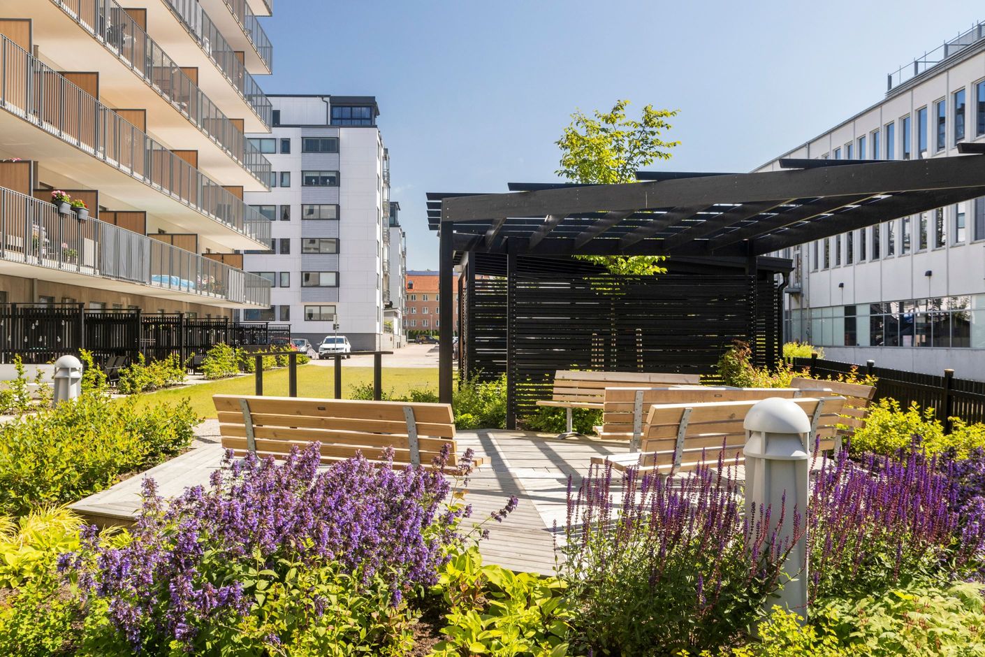 Innergården blir en trevlig samlingspunkt.