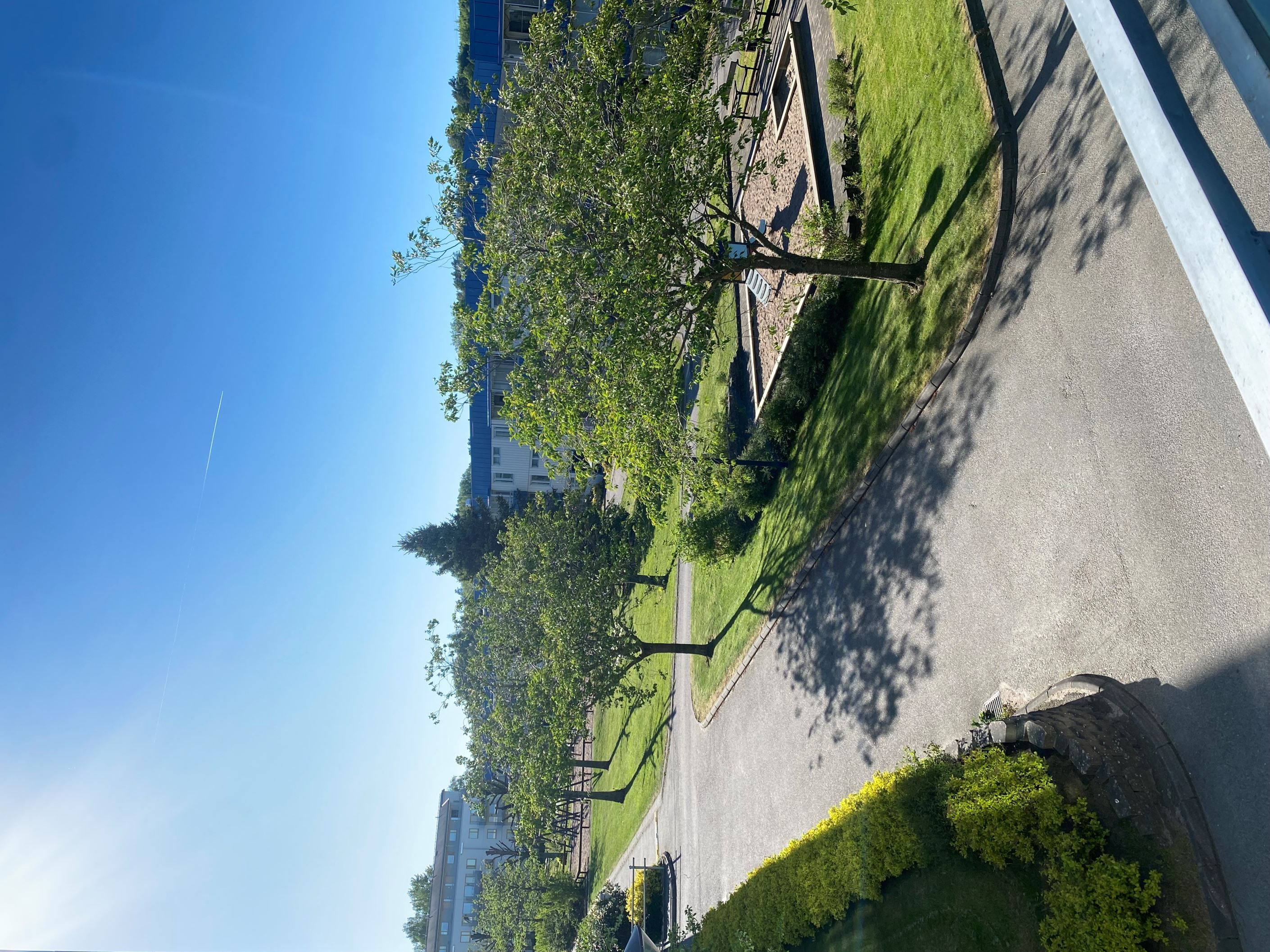 Utsikt från balkongen, säljarens bild.