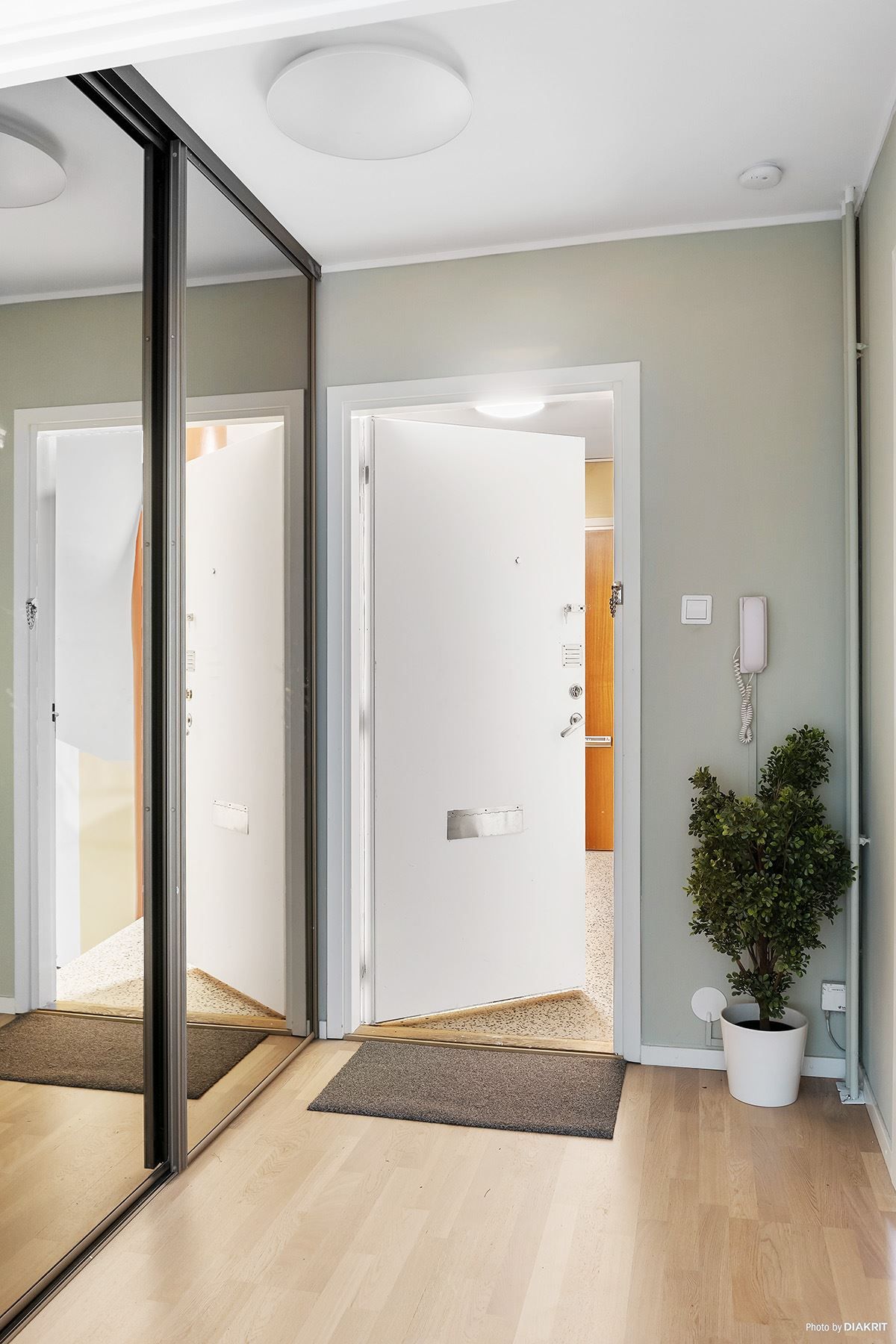 Även här finns fina förvaringsmöjligheter.