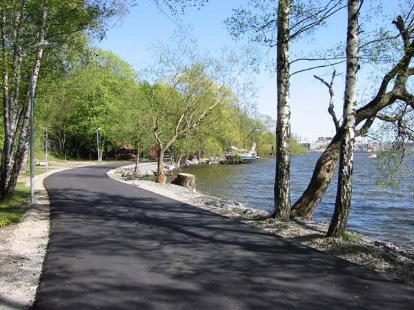 Huvudsta strandpromenad