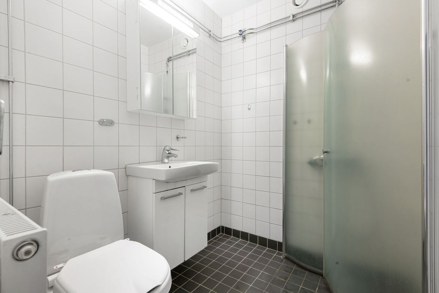 Modernt och stambytt badrum
