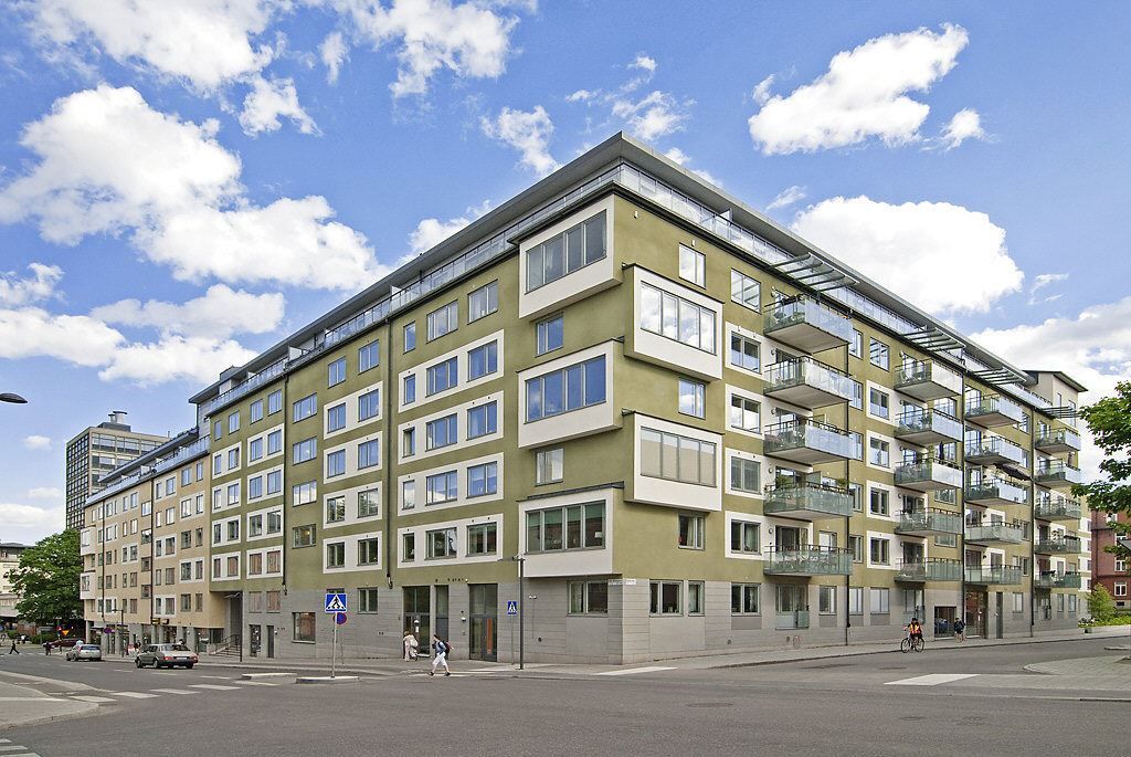 Modern fastighet byggd 2006