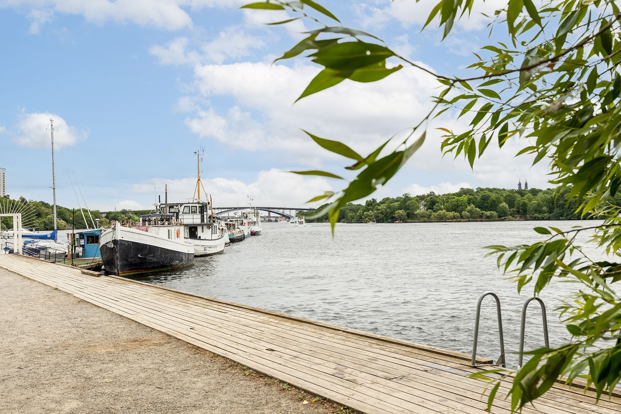 Lilla Essingen - båthamnen