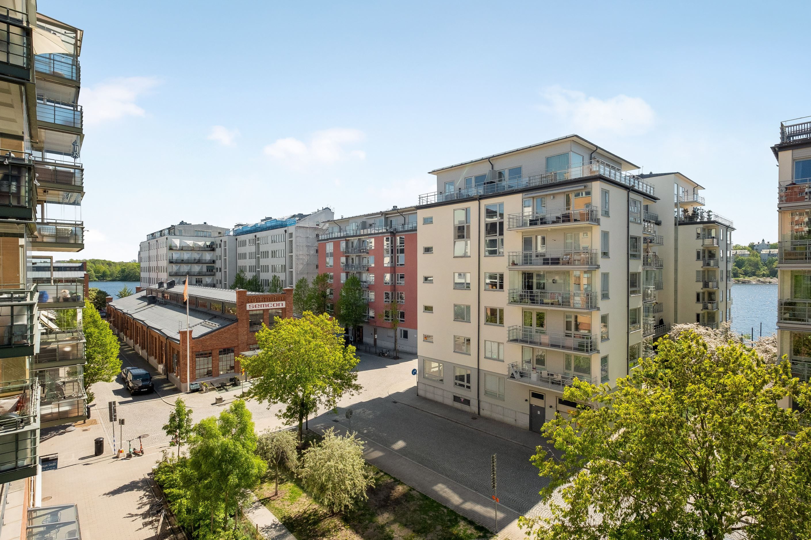 Utsikt från bostadens balkong