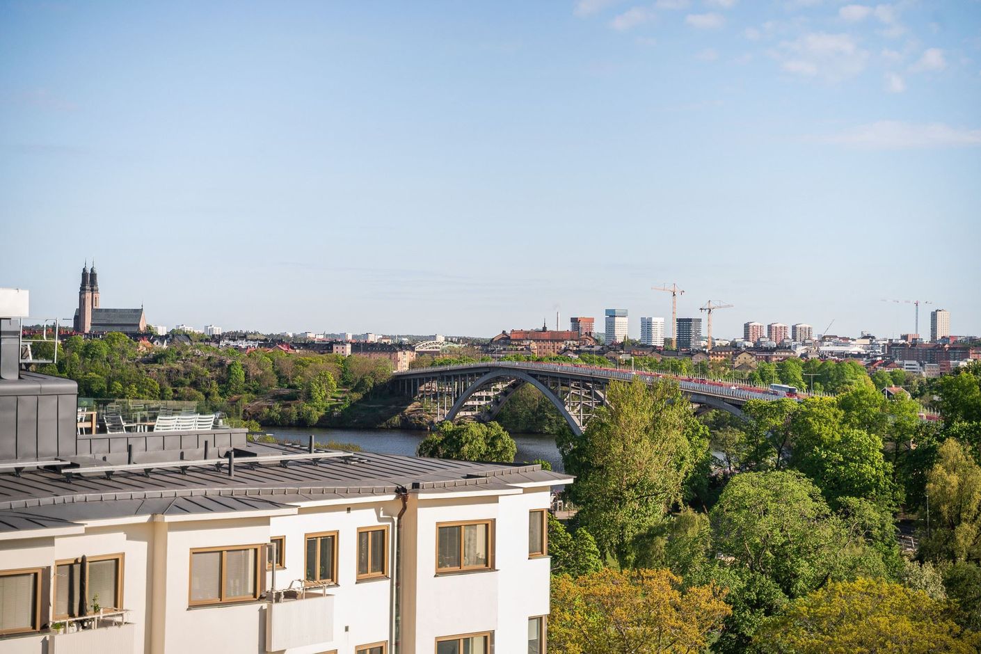Utsikt från föreningens trevliga takterrass