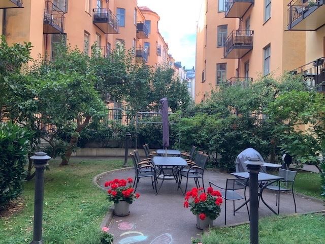 Föreningens omtyckta innergård