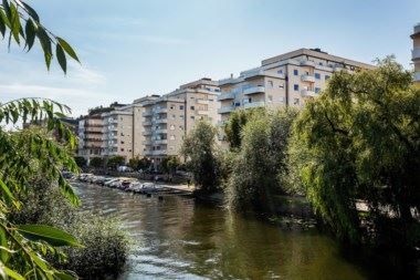 Underbart läge ett stenkast från City