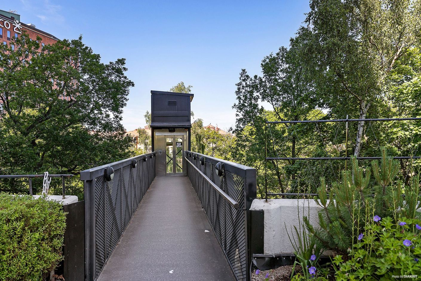 Egen hiss upp till Fyverkarbacken.