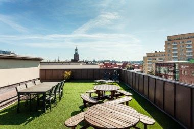 Flera fina takterrasser i föreningen