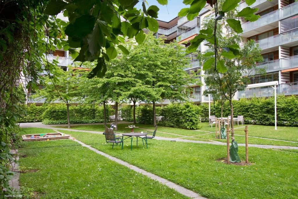 Lummig, vacker innergård