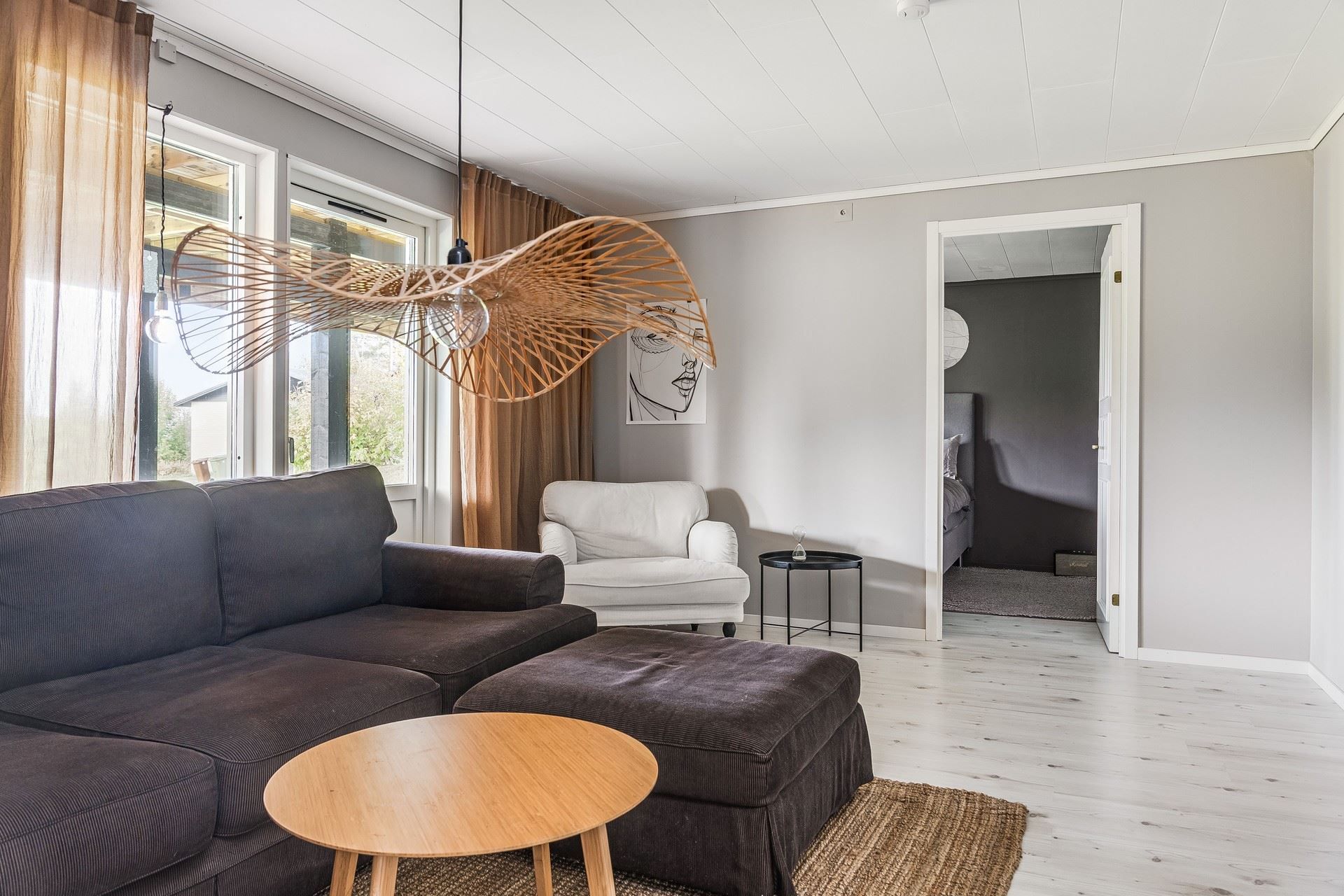 Allrum på nedre plan