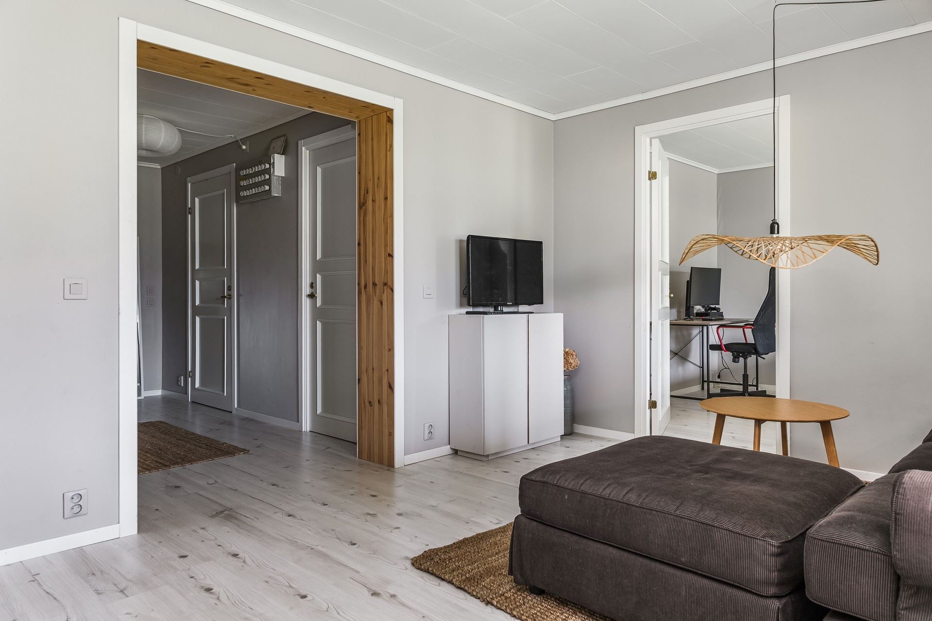 Allrum på nedre plan