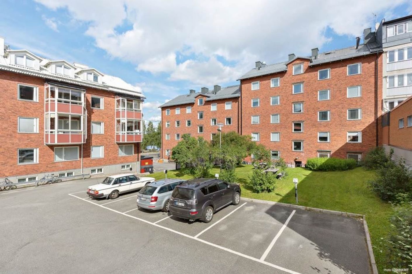 Lågupplöst Föreningens innergård