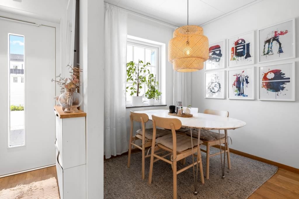 Lågupplöst Matplats i kök