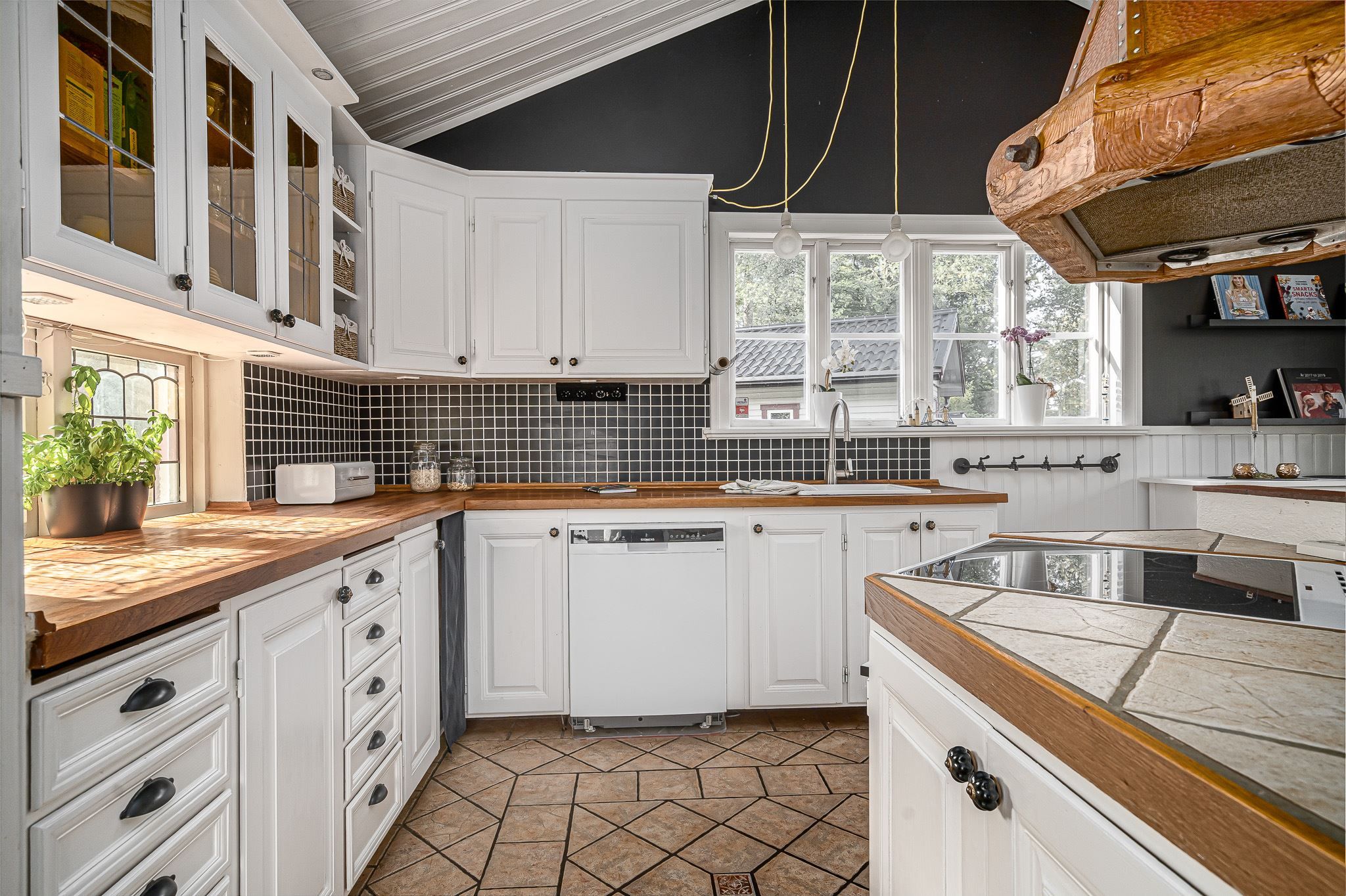 Praktiskt klinkergolv i köket