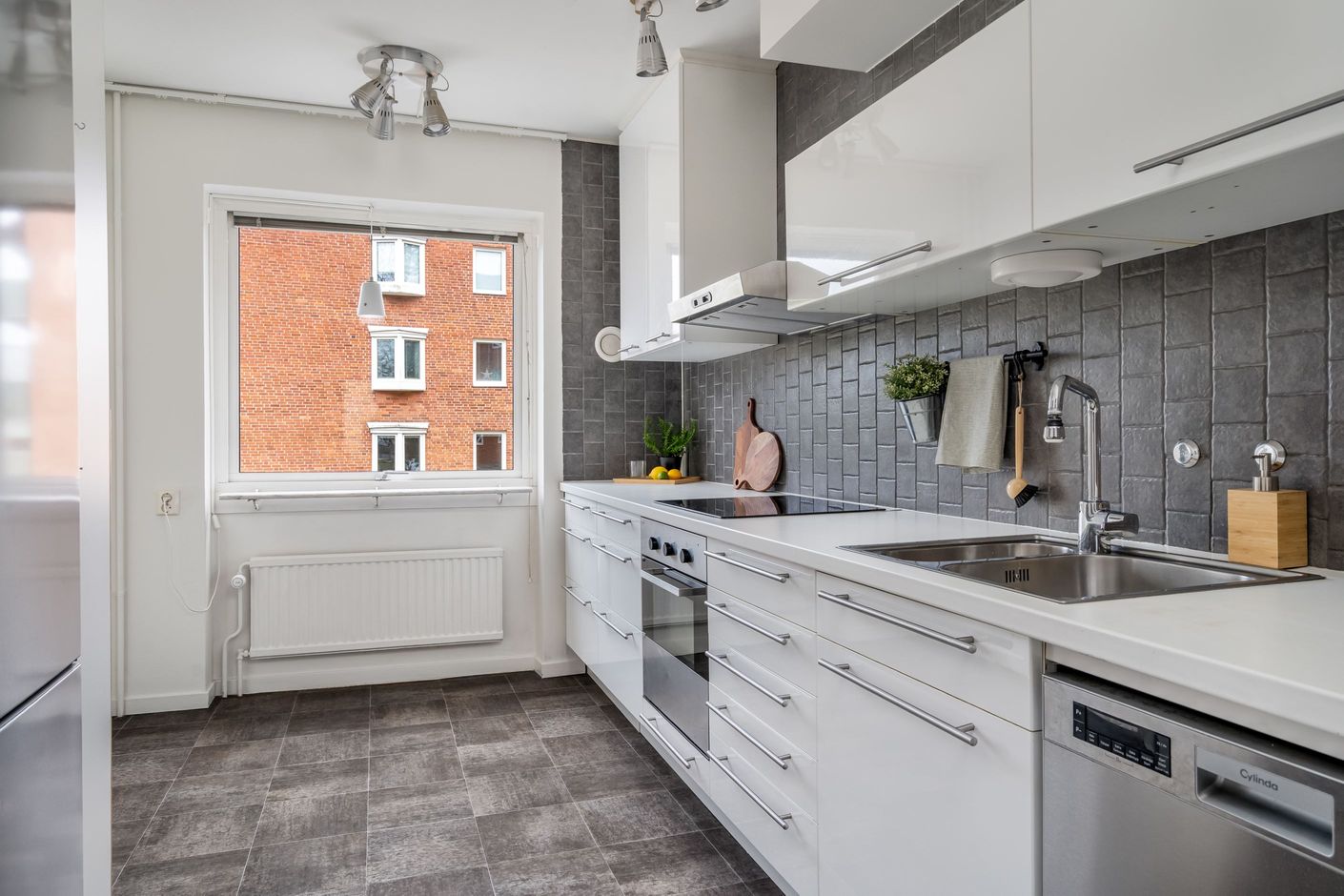 Gott om bänkyta för matlagning och bak