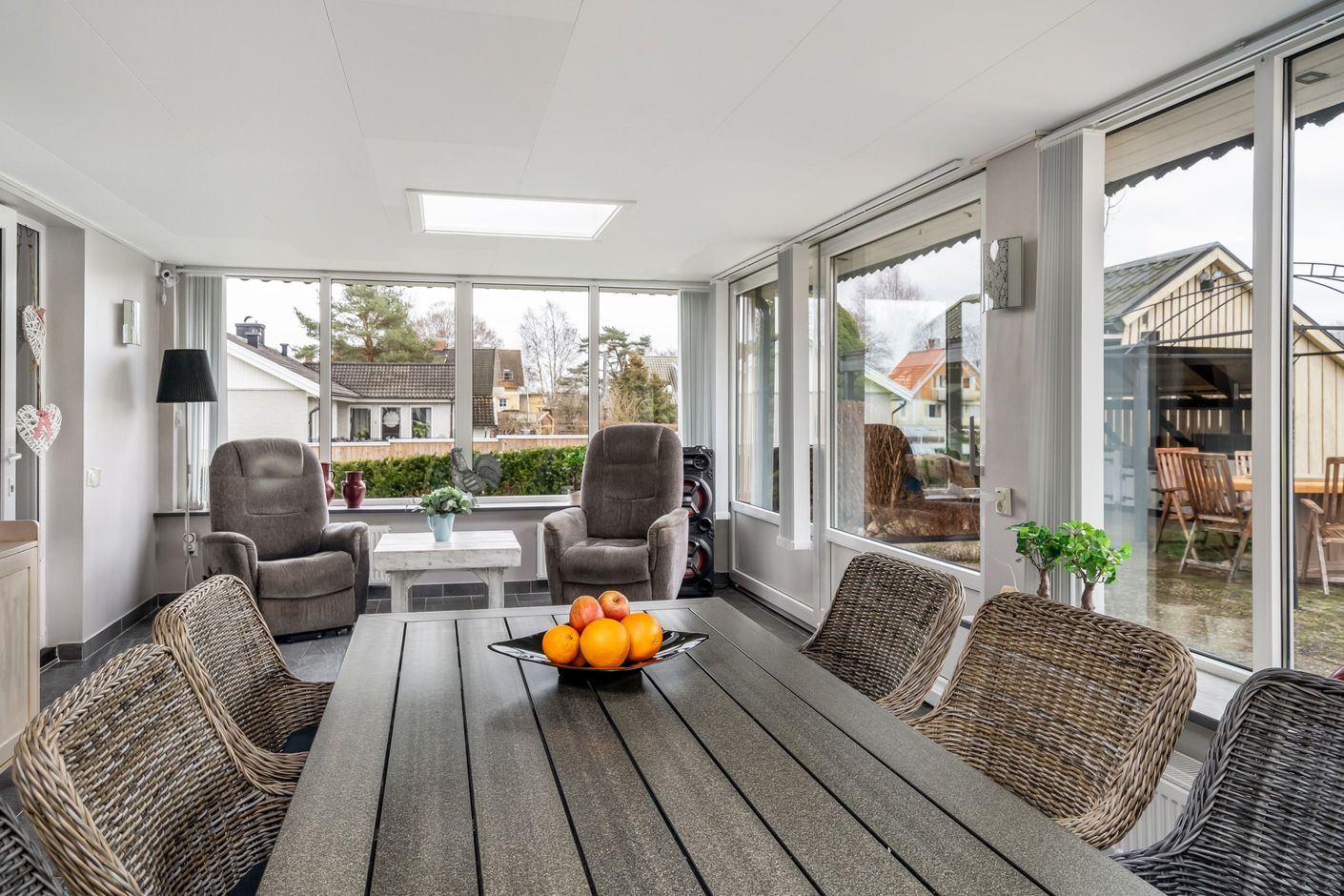 Plats för många i den stora vinterträdgården