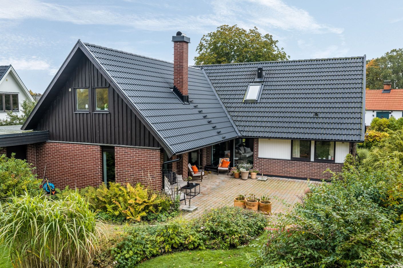 Hus i vinkel