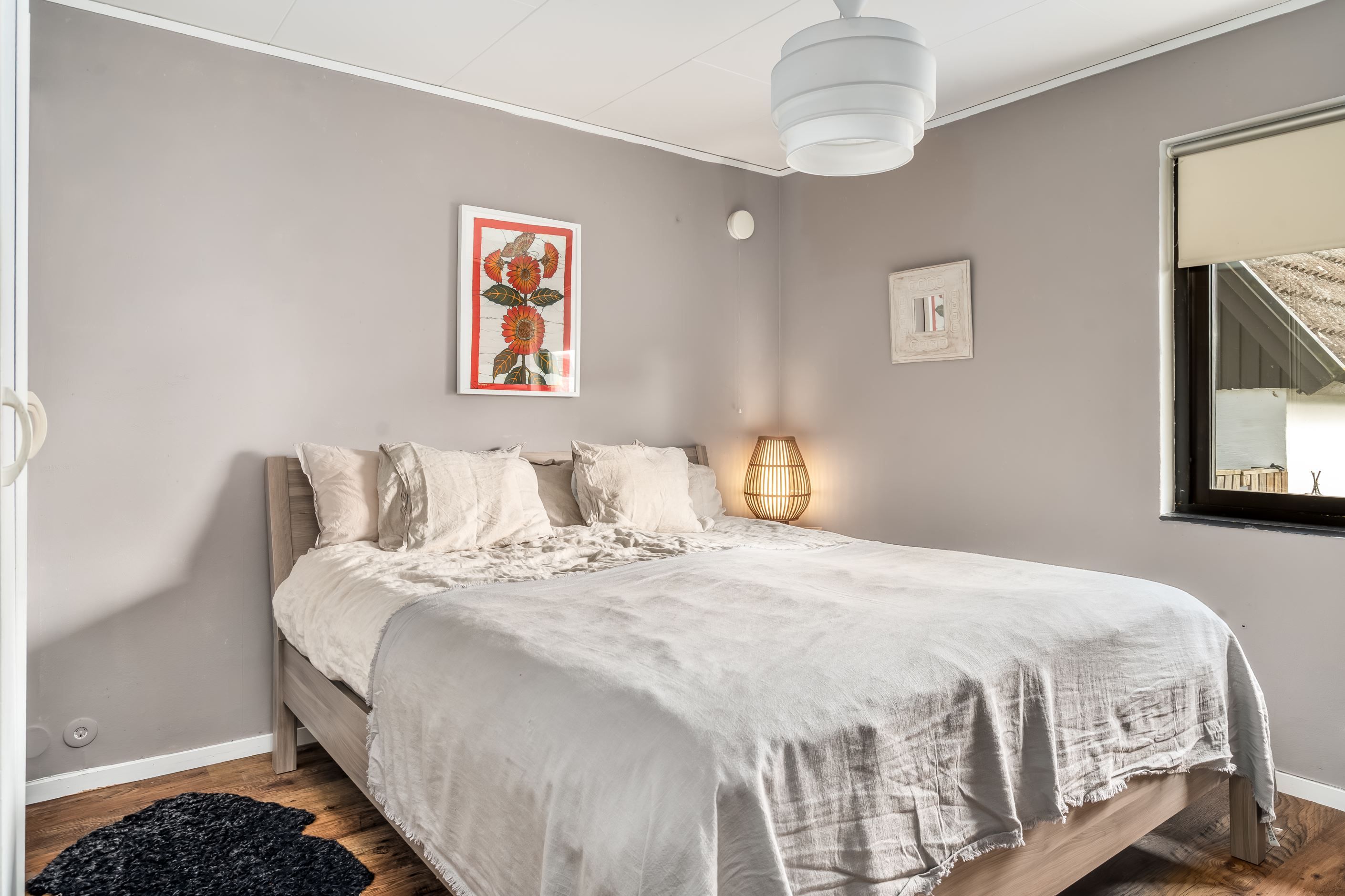 Sovrum på entréplan