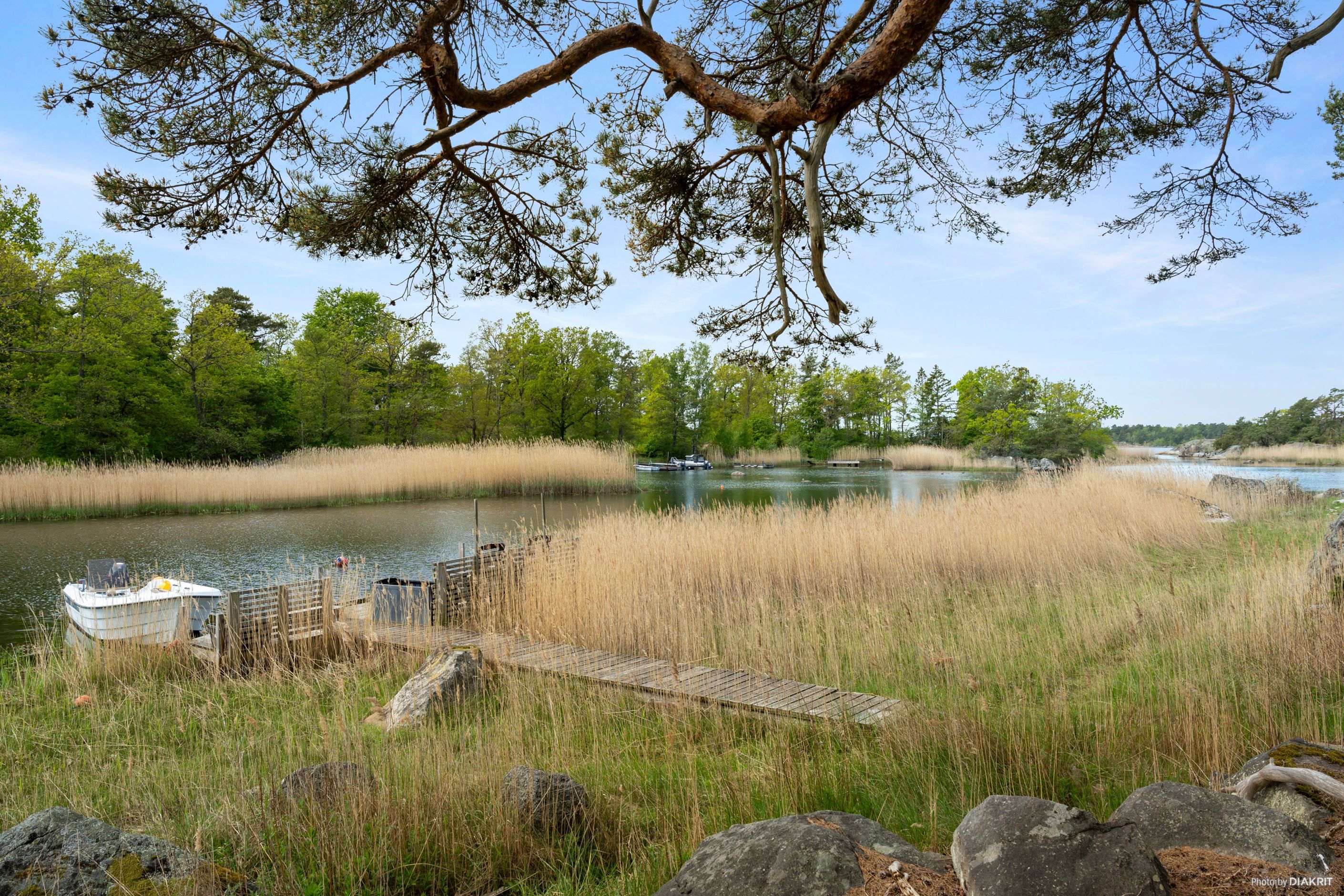 Brygga med båtplats
