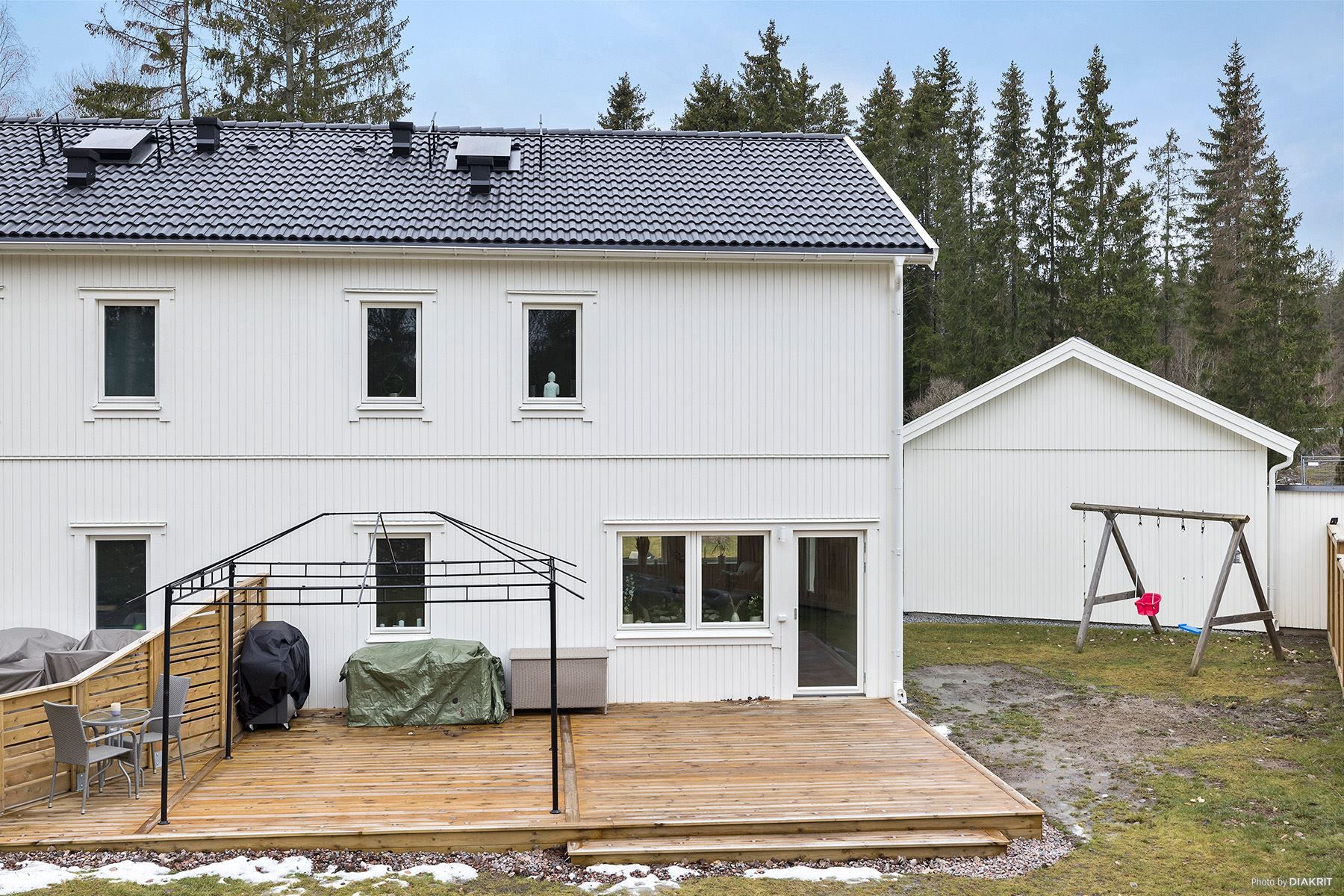 Altan på baksidan av huset