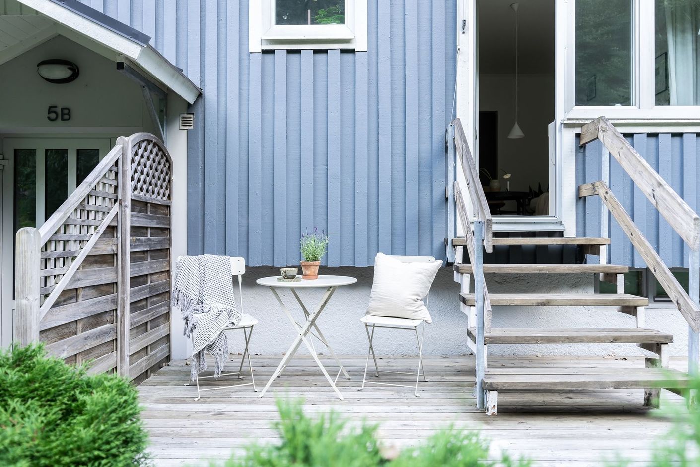 Härlig uteplats i bästa solläge