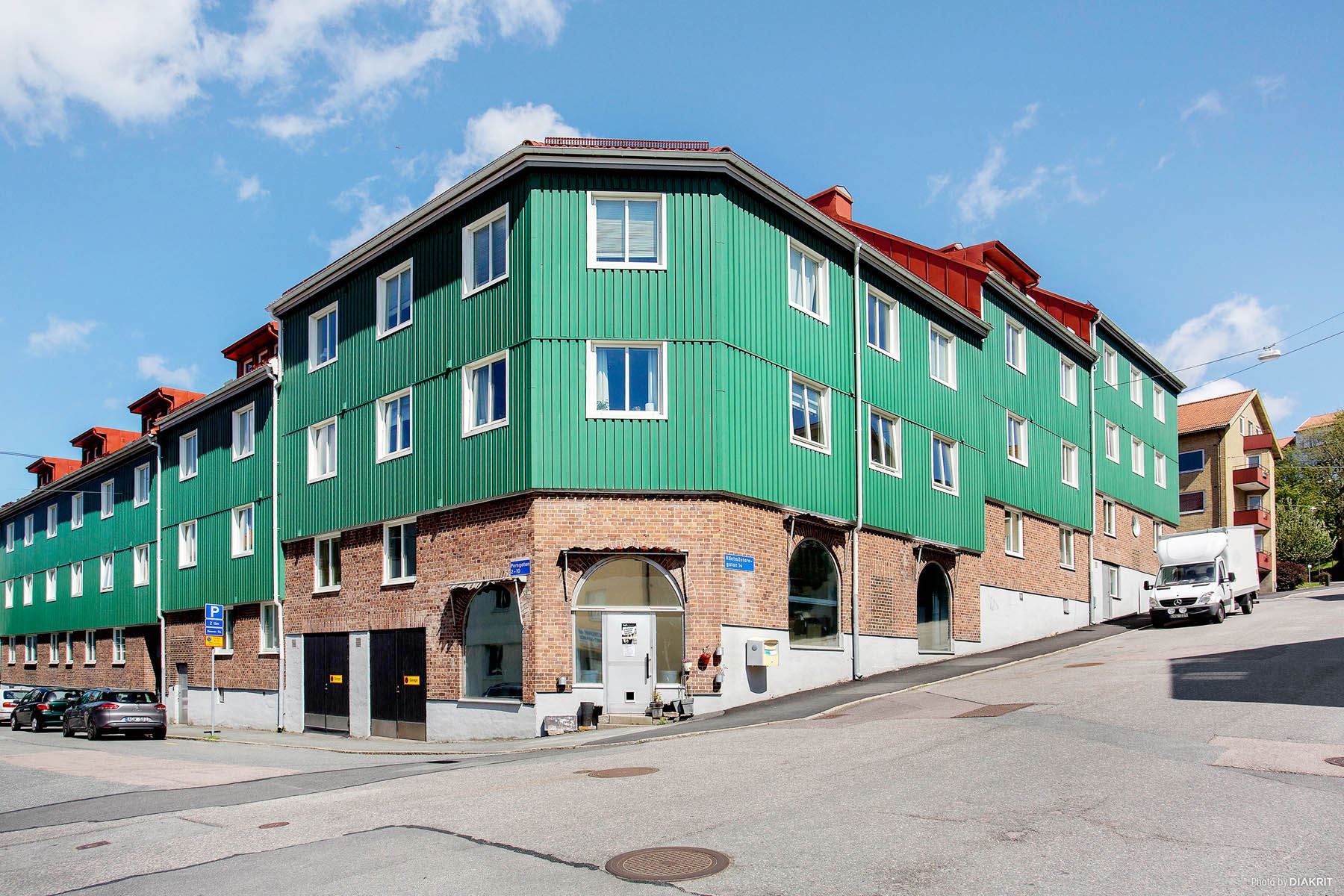 Fasaden mot Räntmästaregatan