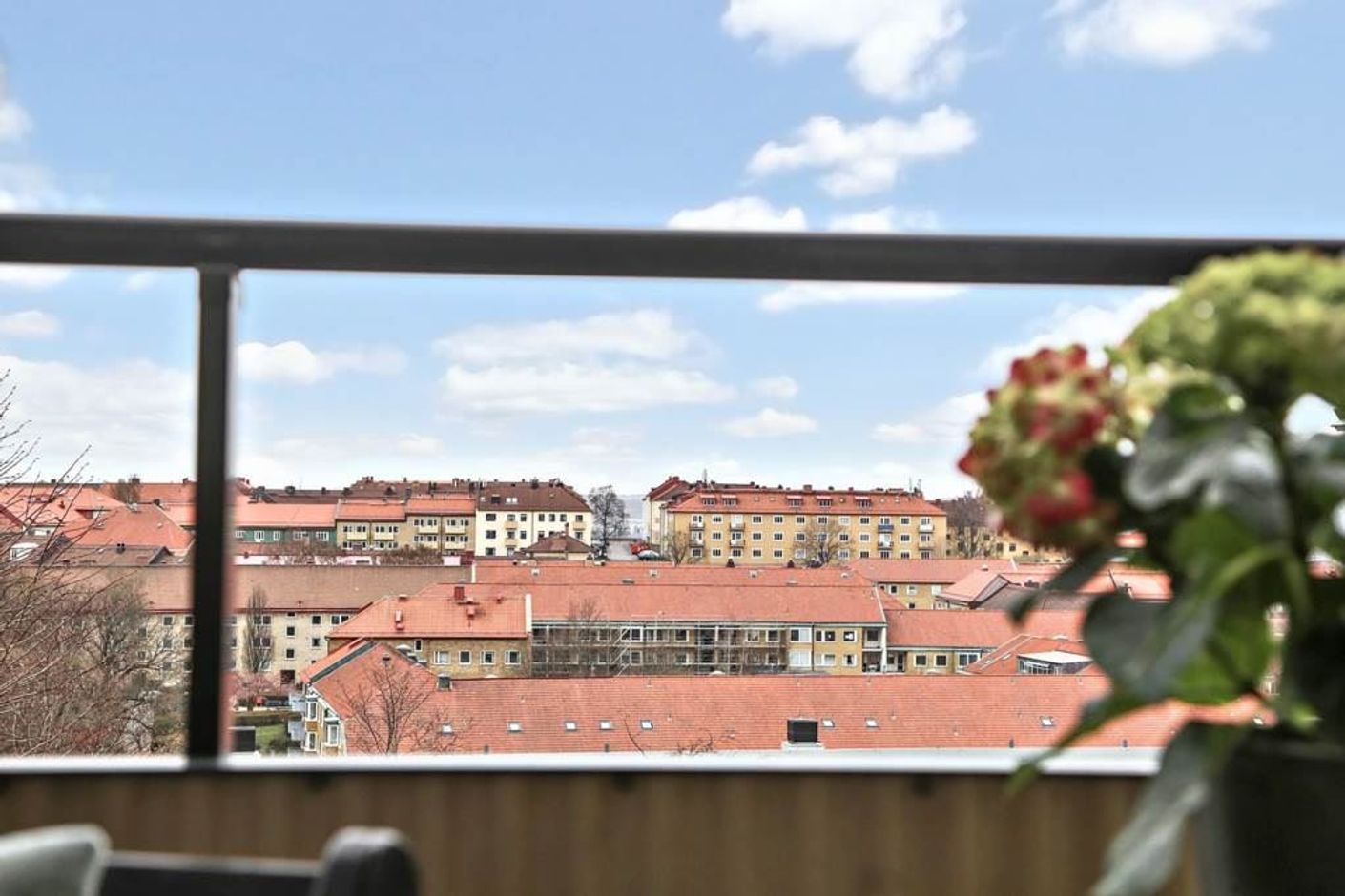 Bild från lägenheten under