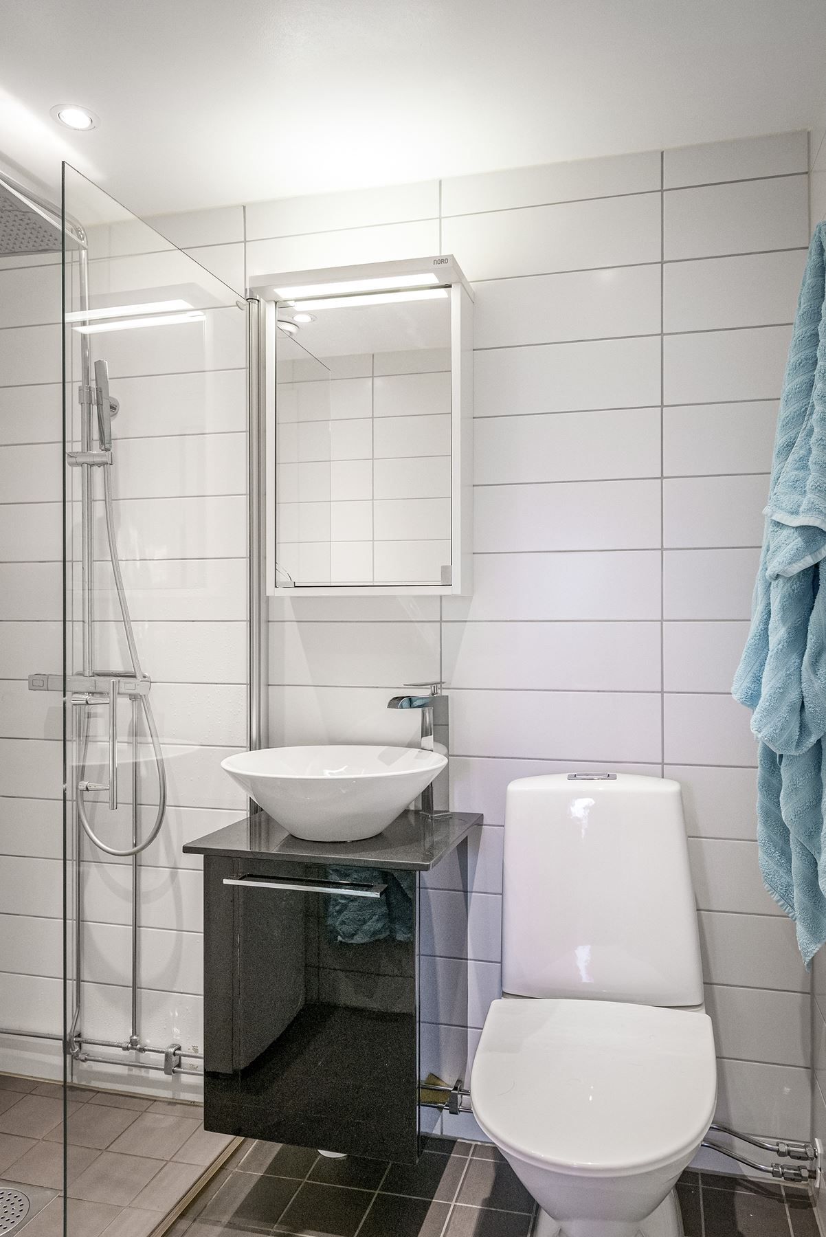 Ljust och fräscht badrum