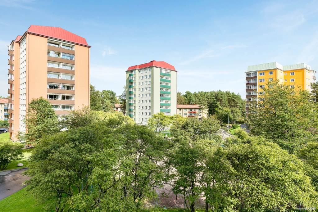 Lågupplöst Grönskande omgivningar om sommaren