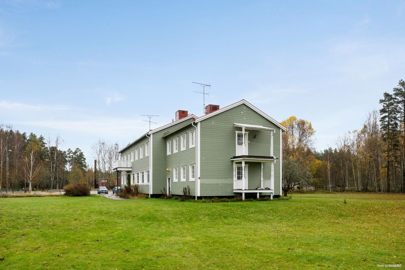 Gavel med två balkonger