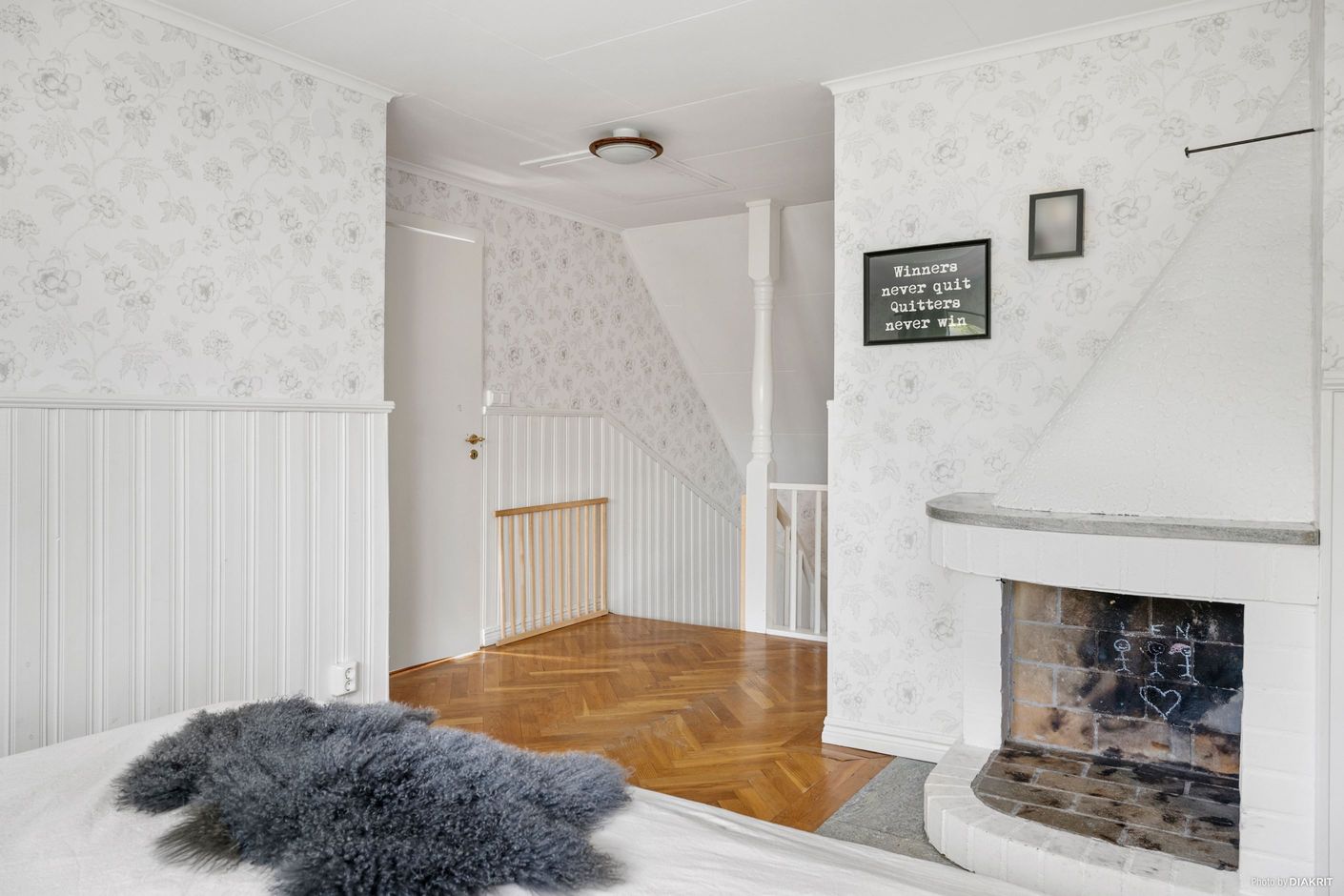 (ÖV) Hall/Sovrum