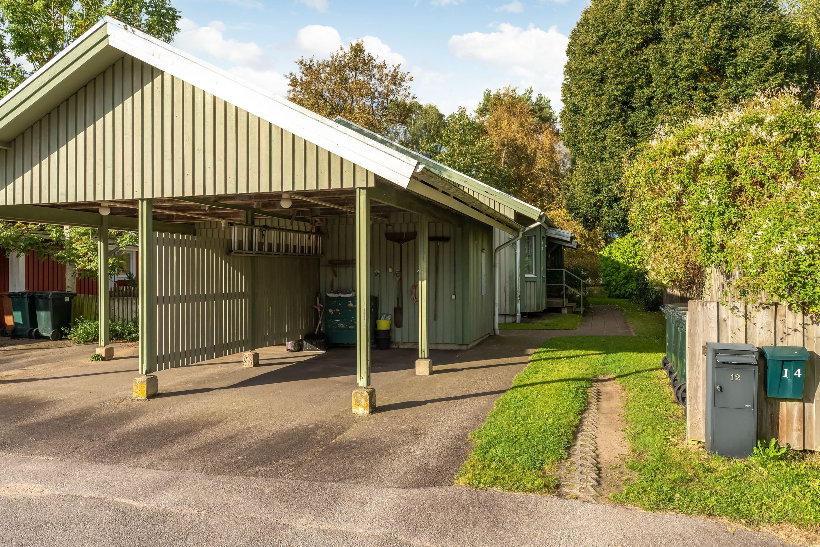 Carport