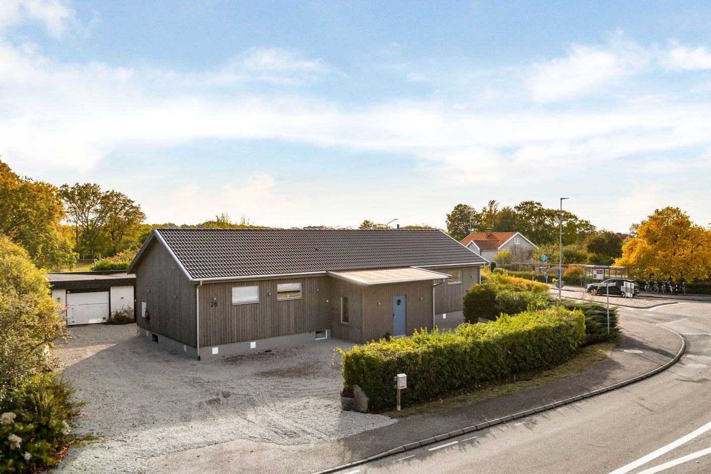 En arkitektritad villa vid närheten av Vejbystrands hamn