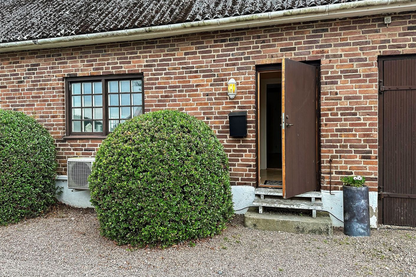 Lägenhet i sidobyggnad
