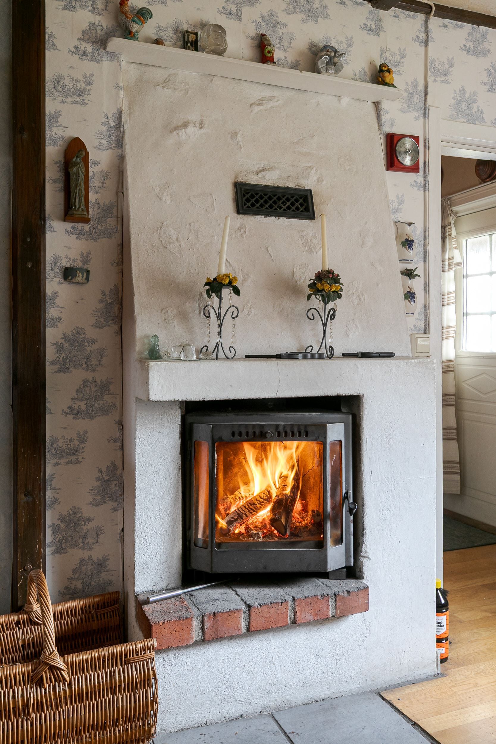 Braskamin med insats