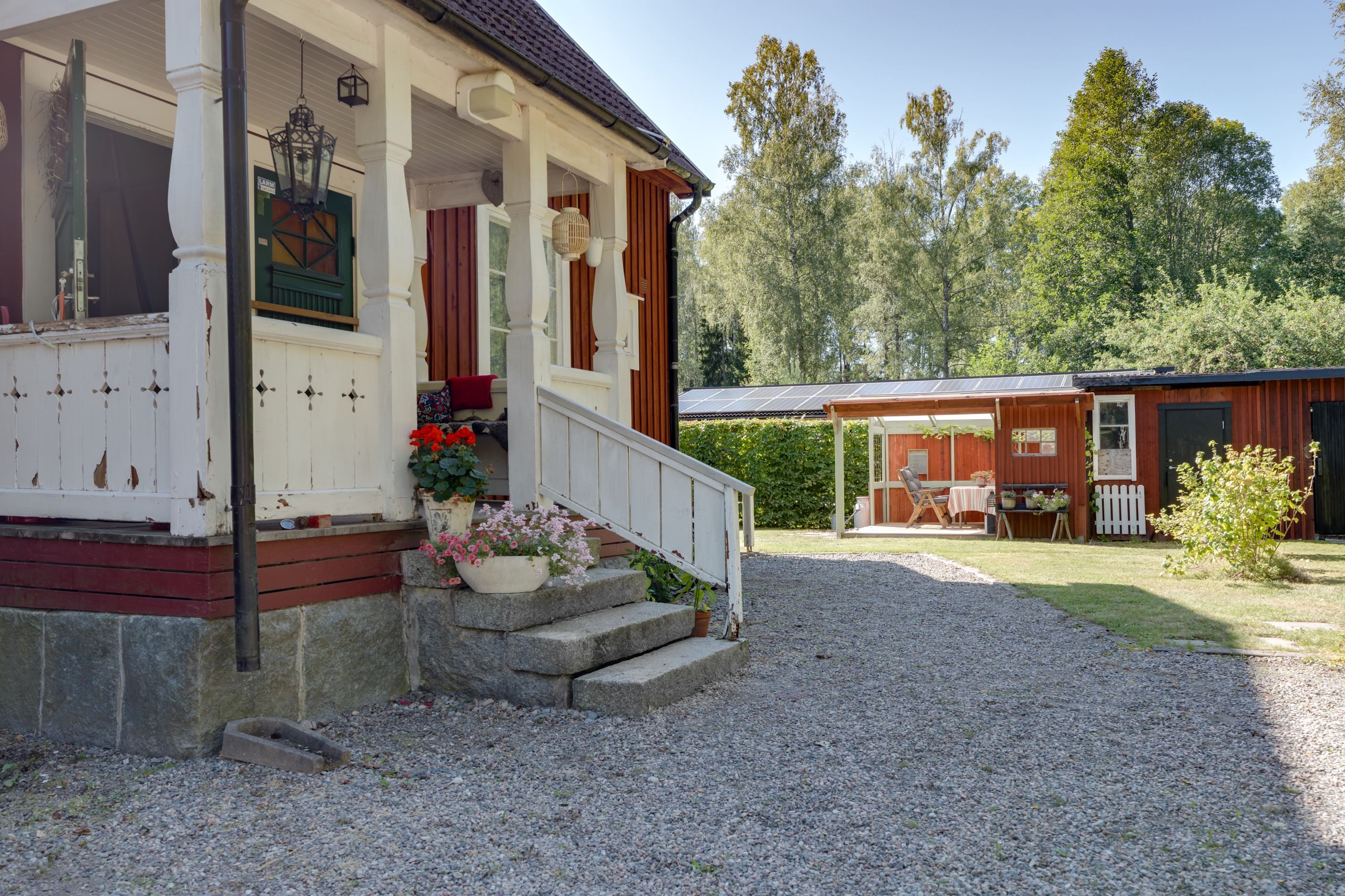 Entré baksida