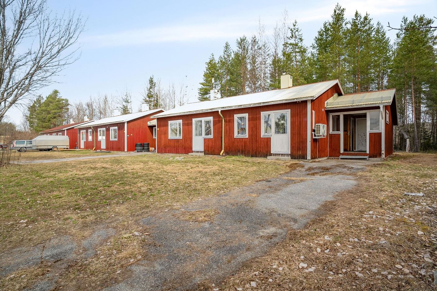 Välkomna till Hallsta 361-363