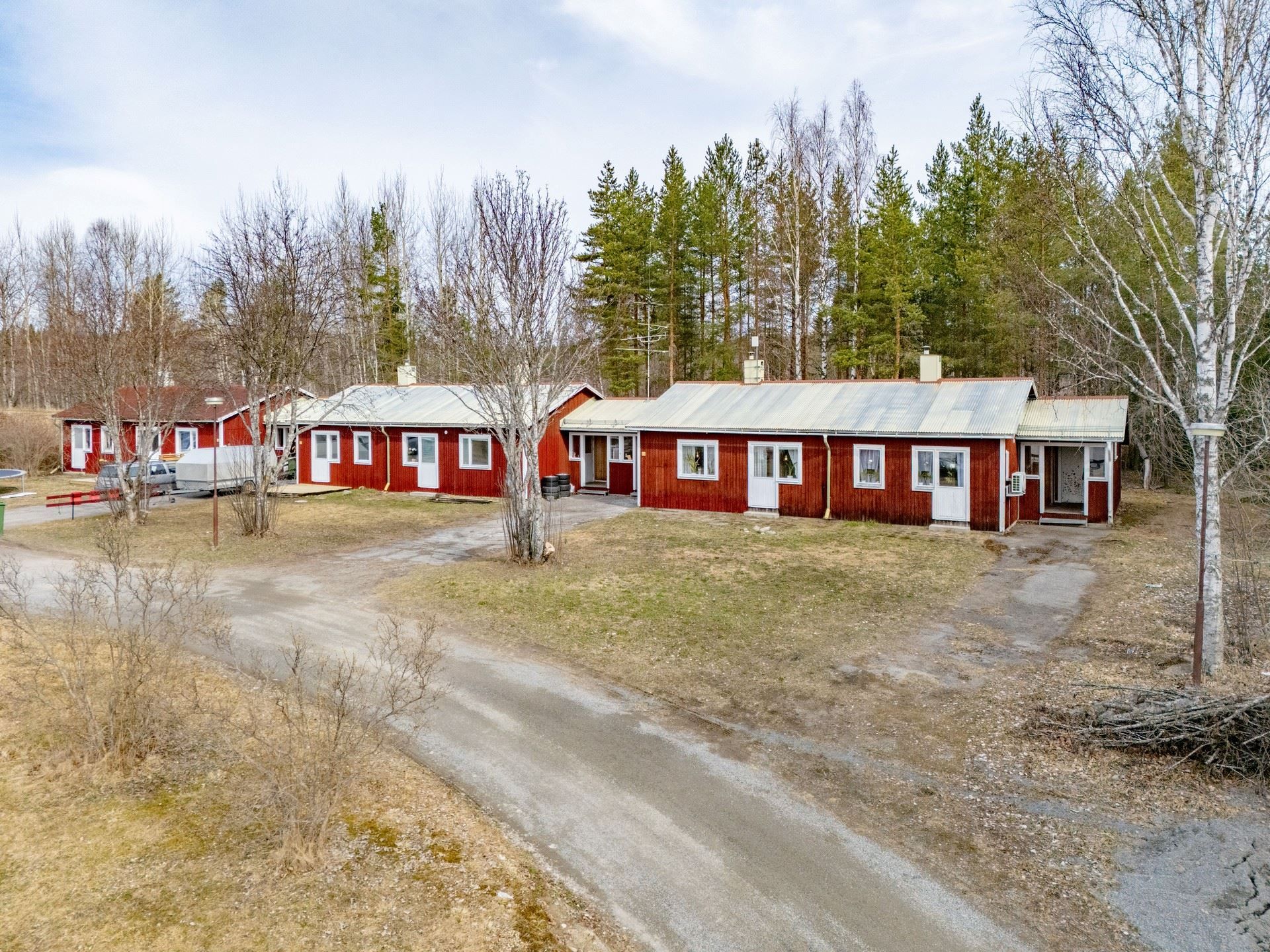 Välkomna till Hallsta 361-363