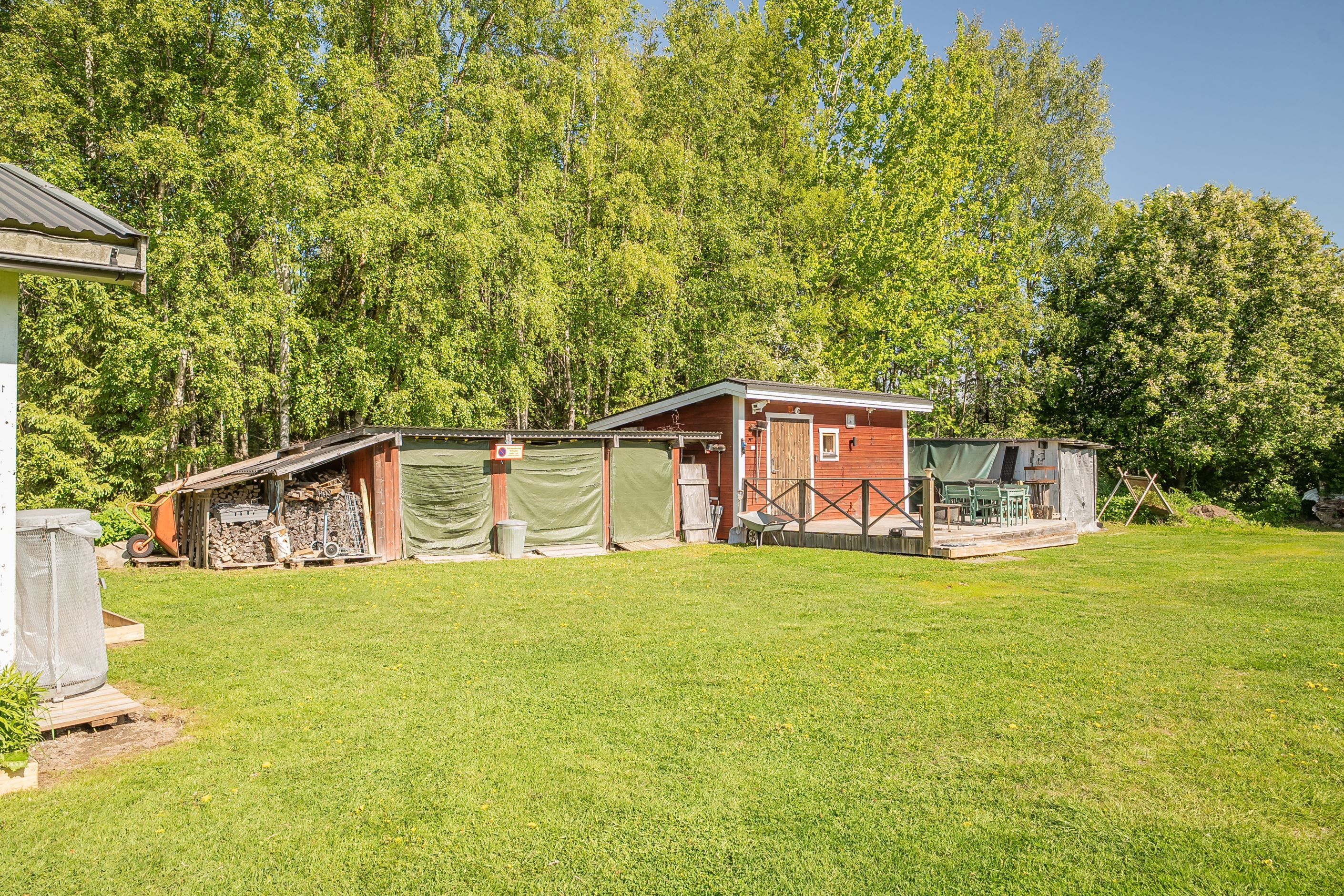 Vedbod/Verkstad/Gästrum