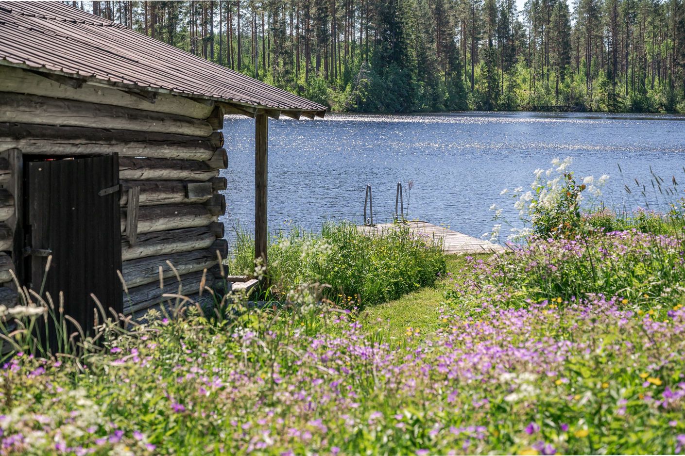 Båthuset med bryggan