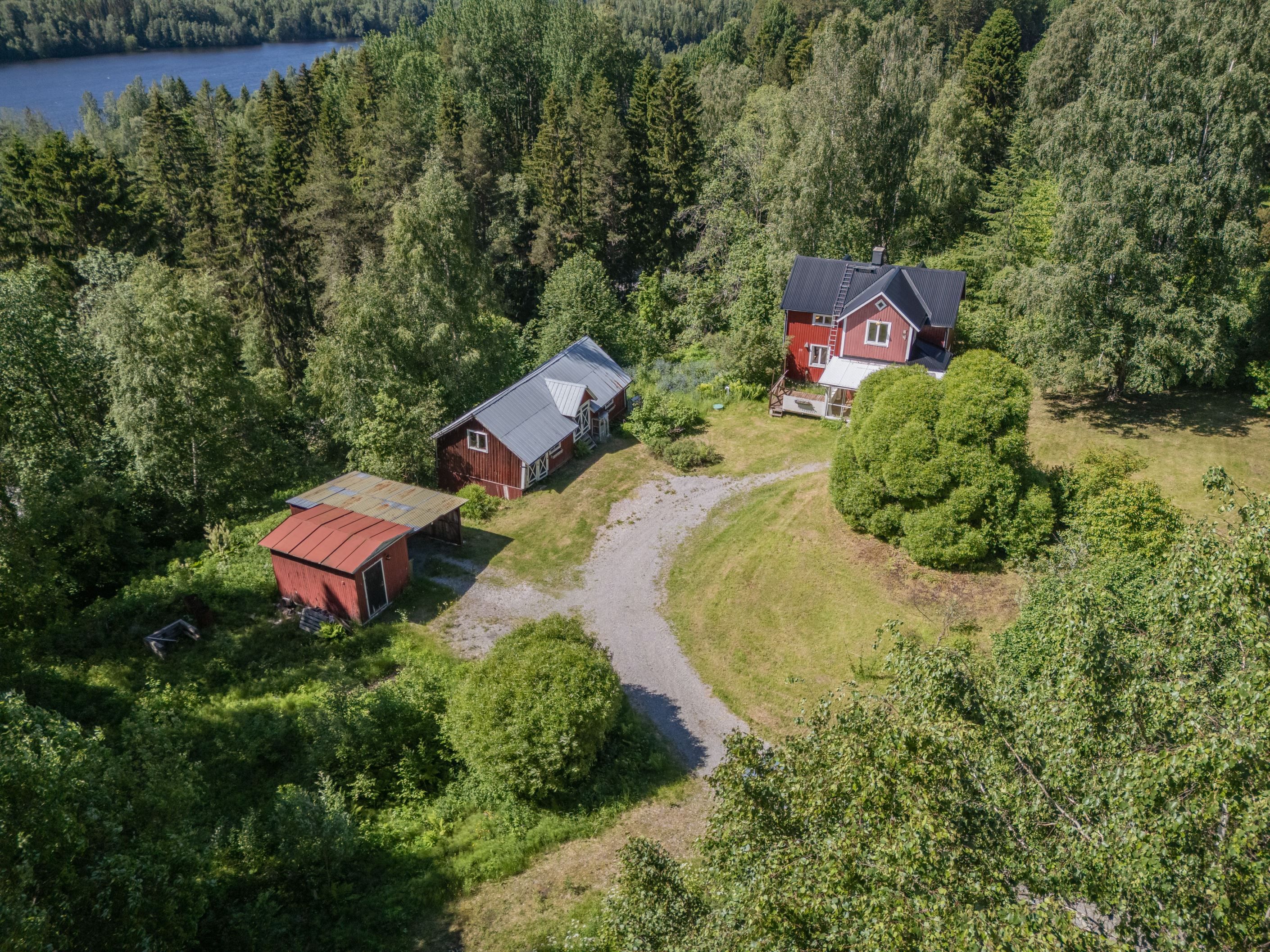 Välkommen till Hallsta 115