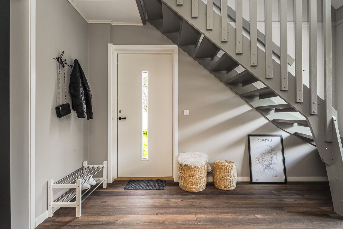 Hallen trappen upp