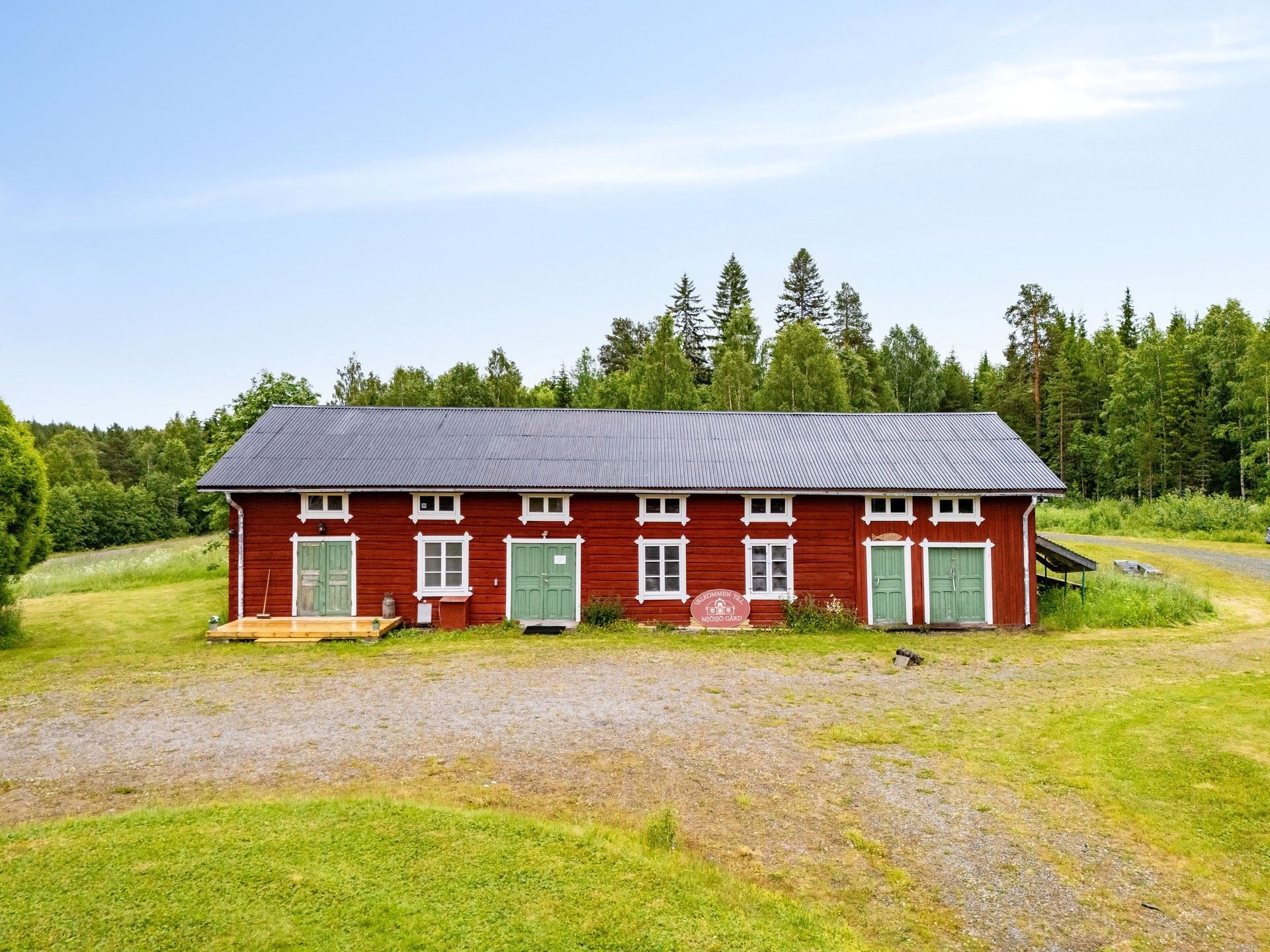 Ladugården/Logen/Bastu