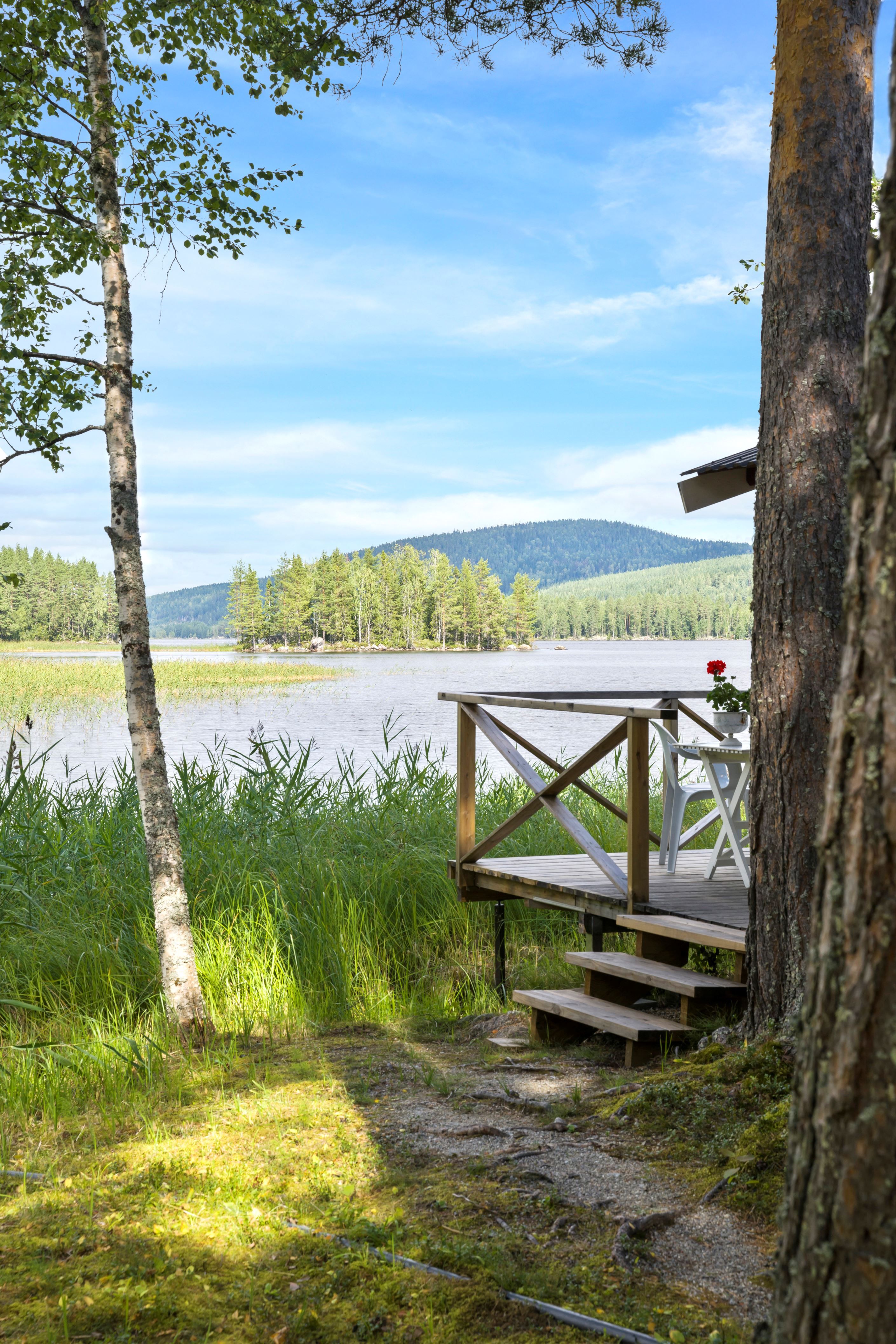 Vyn ut över sjön vid bastun