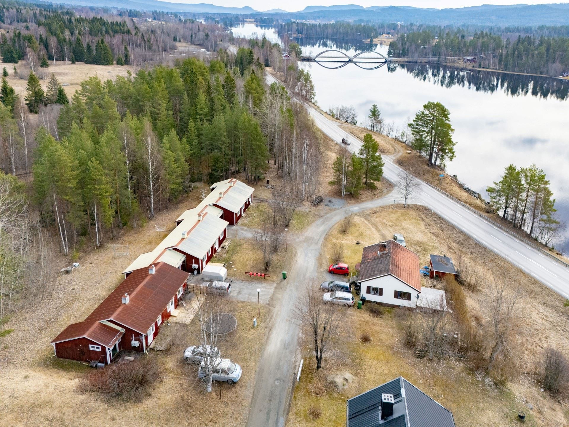 Välkomna till Hallsta 361-363