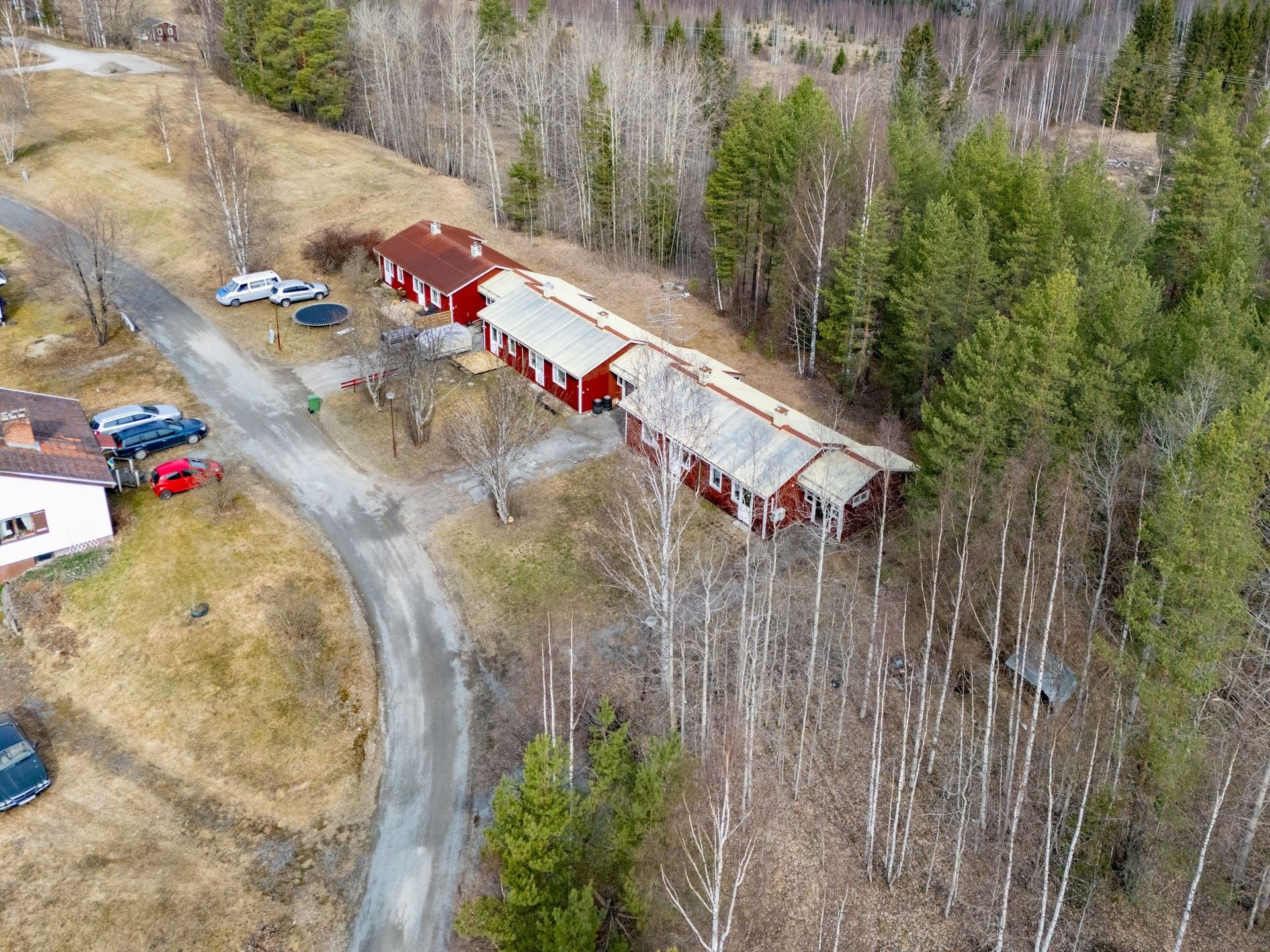 Välkomna till Hallsta 361-363